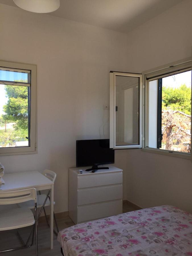 One Love Apartments Lupetto Exterior photo
